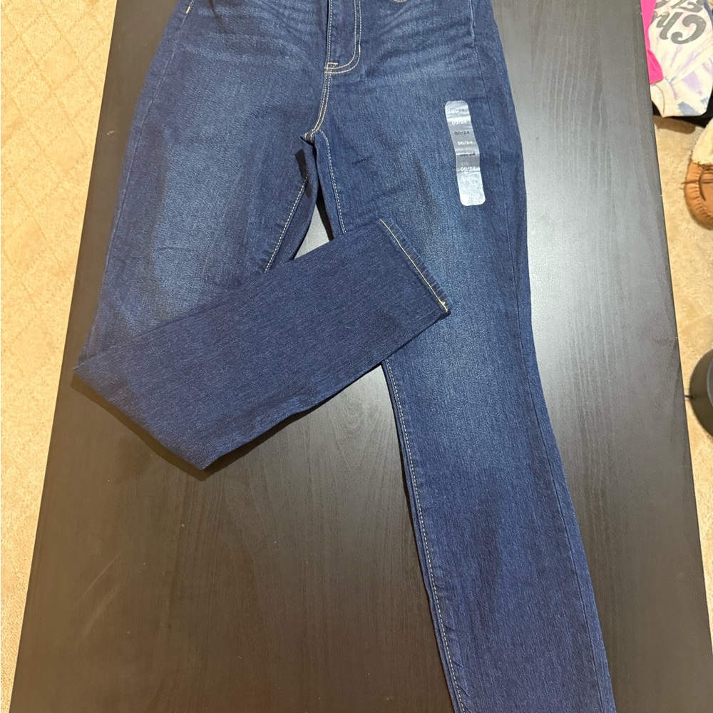 NWT Gap Dark Blue Women's Skinny Jeans - Picture 4 of 6